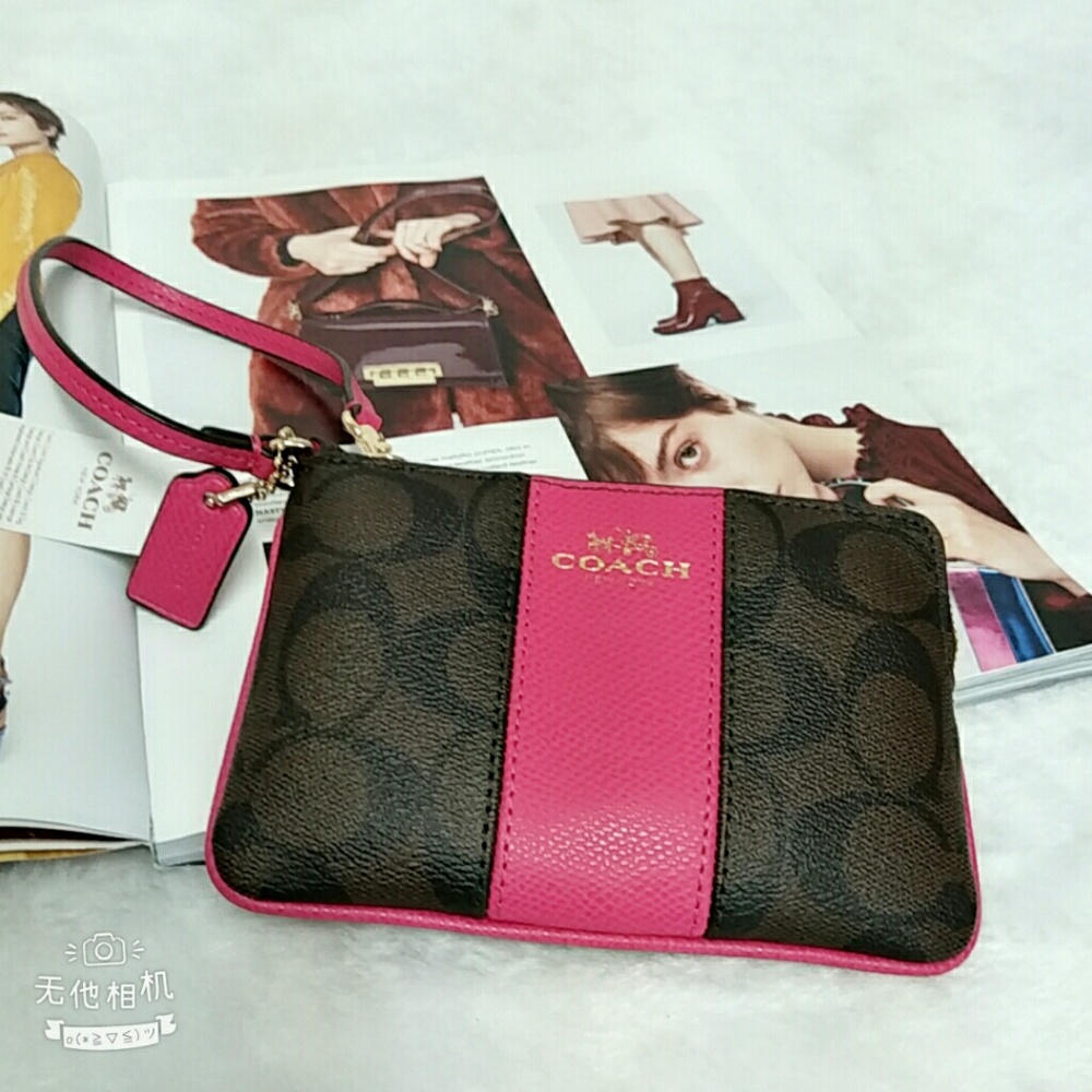 Coach Signature w Leather Trim Corner Zip Wristlet - Picture 2 of 5